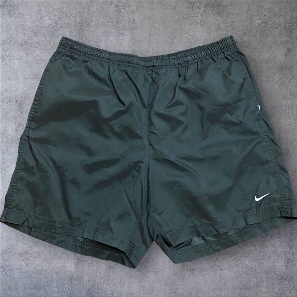 Nike Athletic Vintage Y2K Black Nylon Workout Gym Shorts Men's Size XL